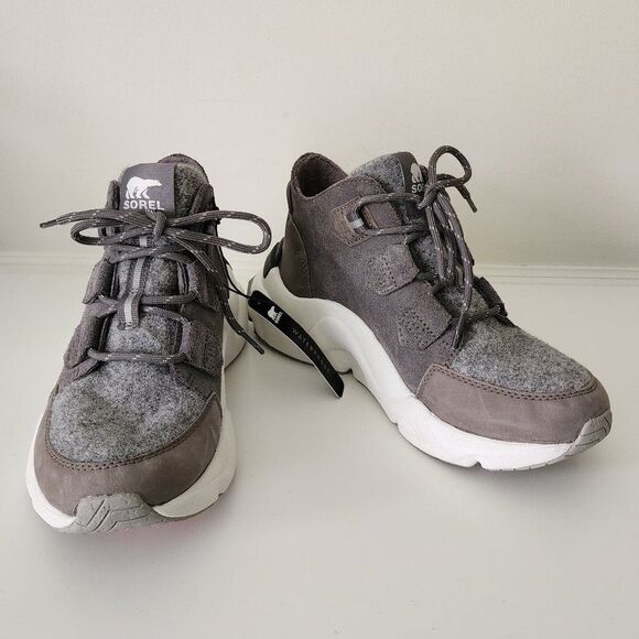 SOREL Waterproof Suede Sneaker | Size 6 | Leather Insulated Gray White NWT - Picture 1 of 6